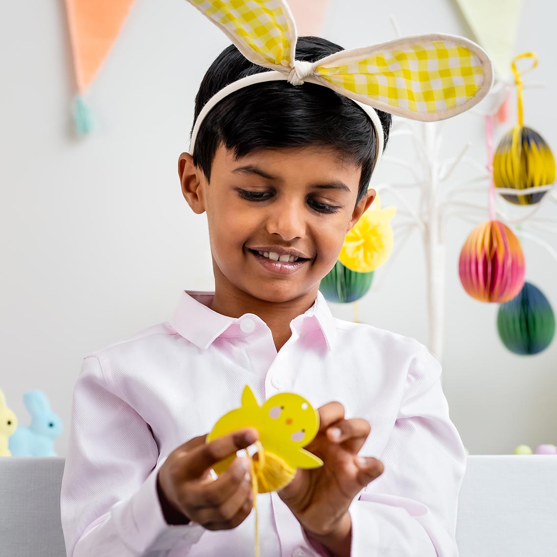 Talking Tables Spring Bunnies Easter Pom Pom Making Kit