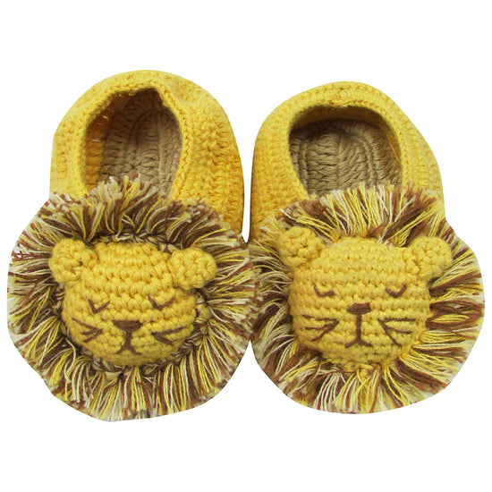 Load image into Gallery viewer, CROCHET LEO THE LION BOOTIES (3-6 MONTHS)
