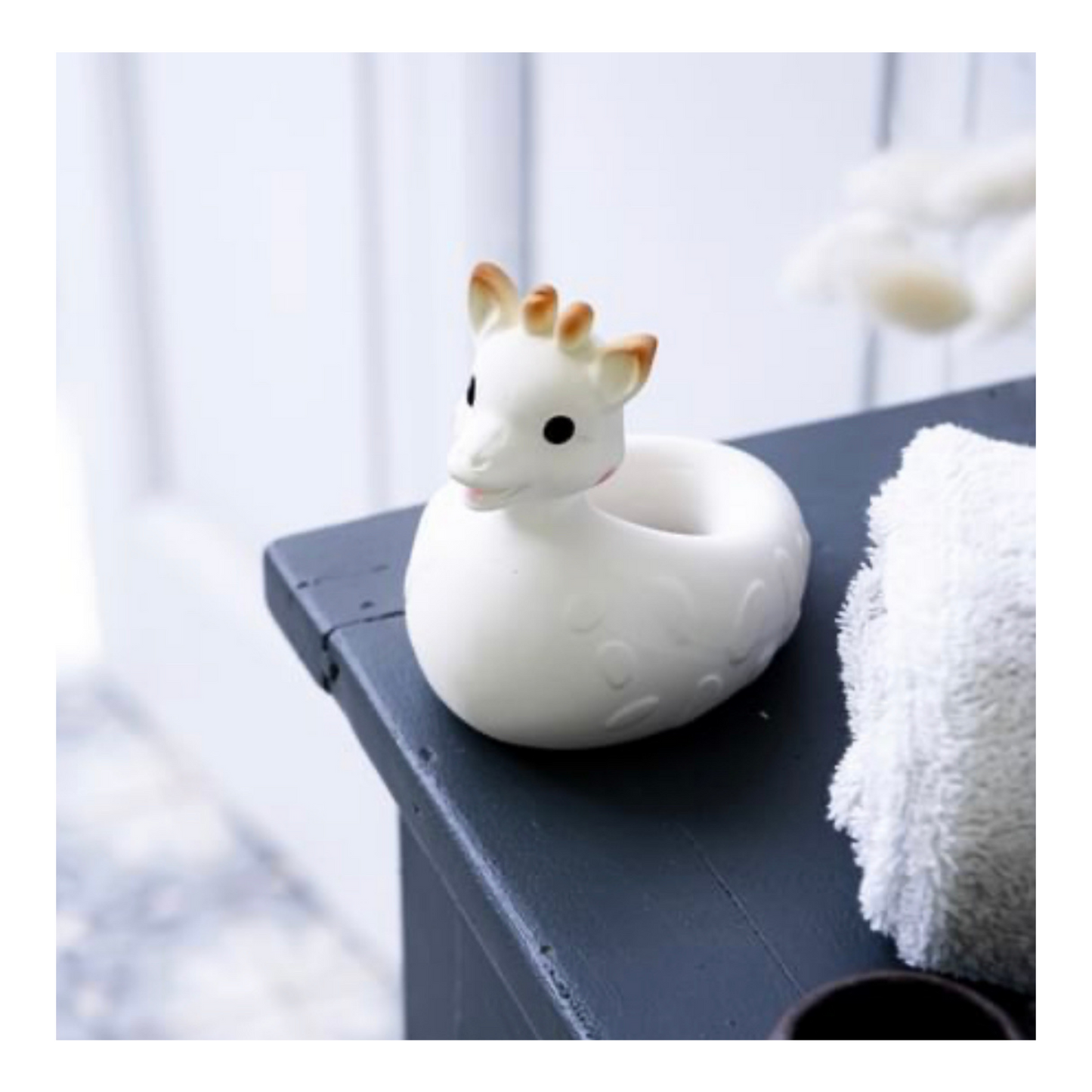 Sophie the Giraffe So Pure Bath Toy