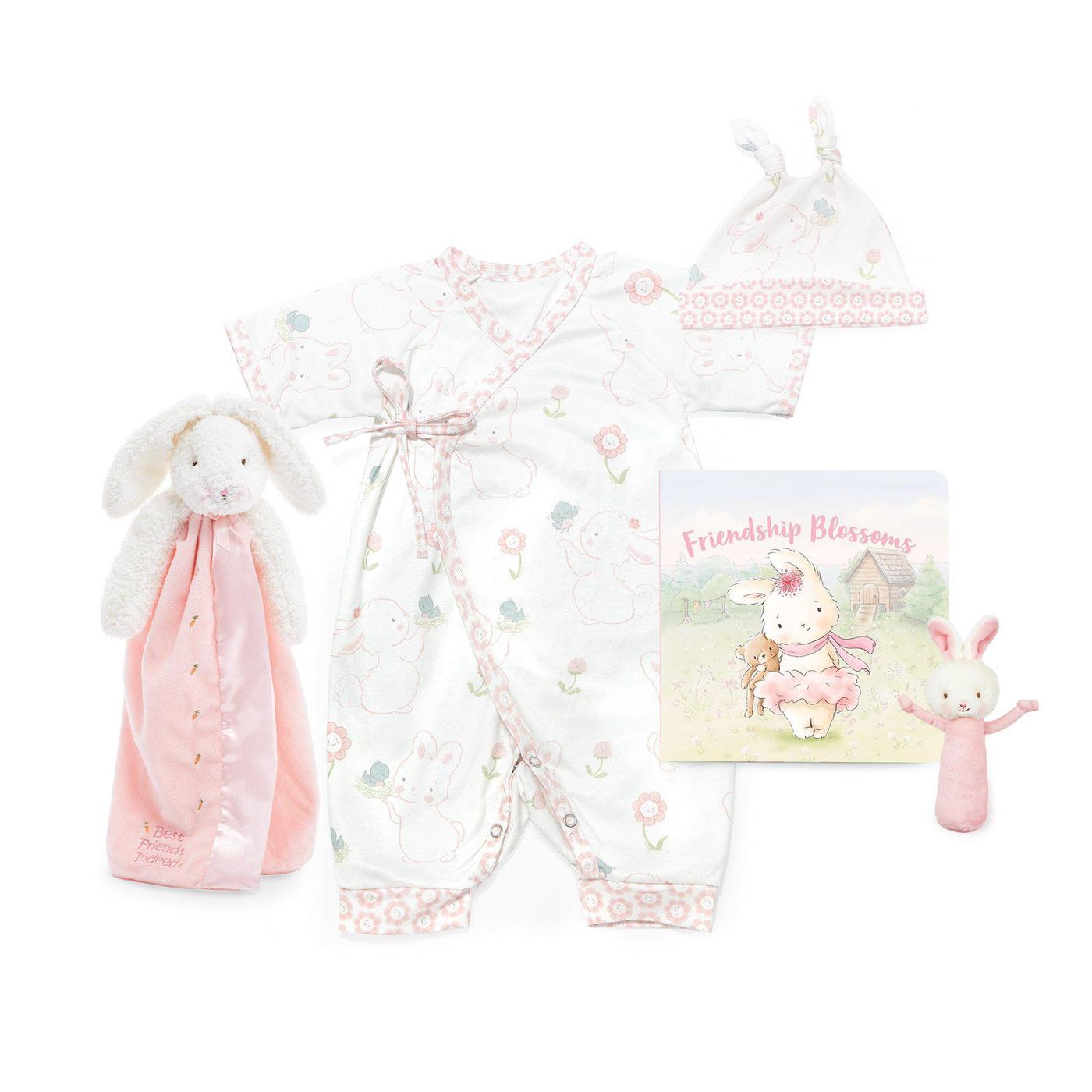 Welcome Baby Girl - Layette Gift Set (0-3 and 3-6 months)