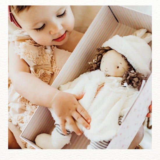 Bunnies by the Bay Glad Dreams Coat and Doll Heirloom Gift Bundle Stork in the City